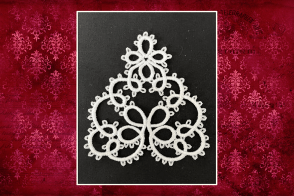 Tatted Christmas Heart Tree: A Designer’s Review